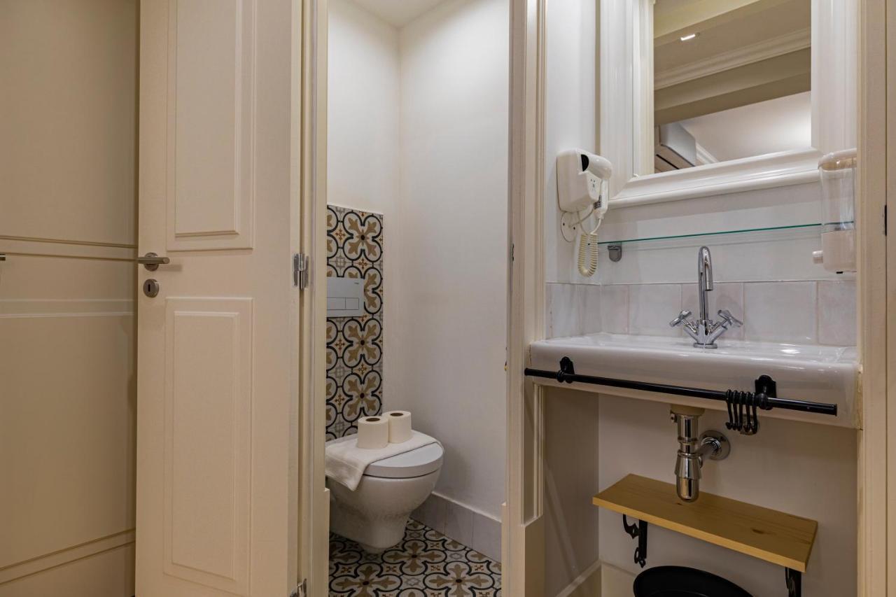Lovelystay - Charming Douradoures I Lisbon Bagian luar foto